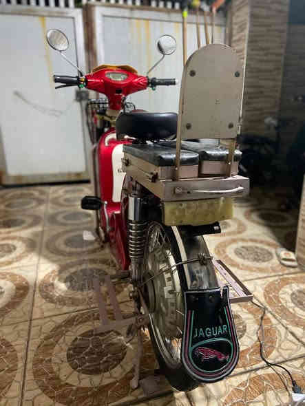 مأطور شحن حجم كبير اخو الجديد نظيف جدا نوعية الماسه 5 بطاريات سعر 280 الف ومجال
***********
