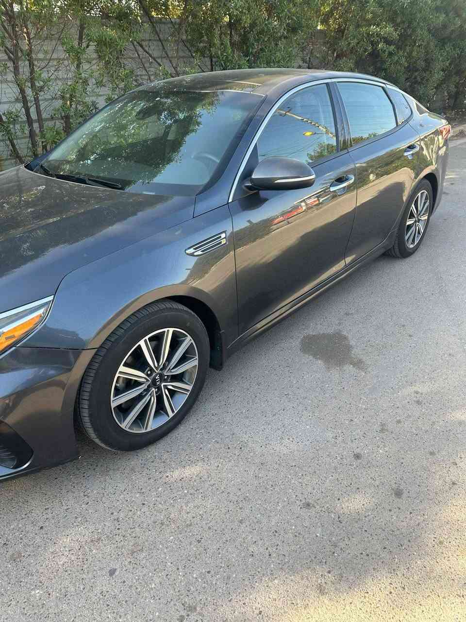 كيا اوبتيما موديل 2020
فول مواصفات بانوراما 

داخل جلد اسود

حساسات مري 

بعد هواي مواصفات 

سعر 155ورقة قابل للتفاوض 

استفسار ***********
