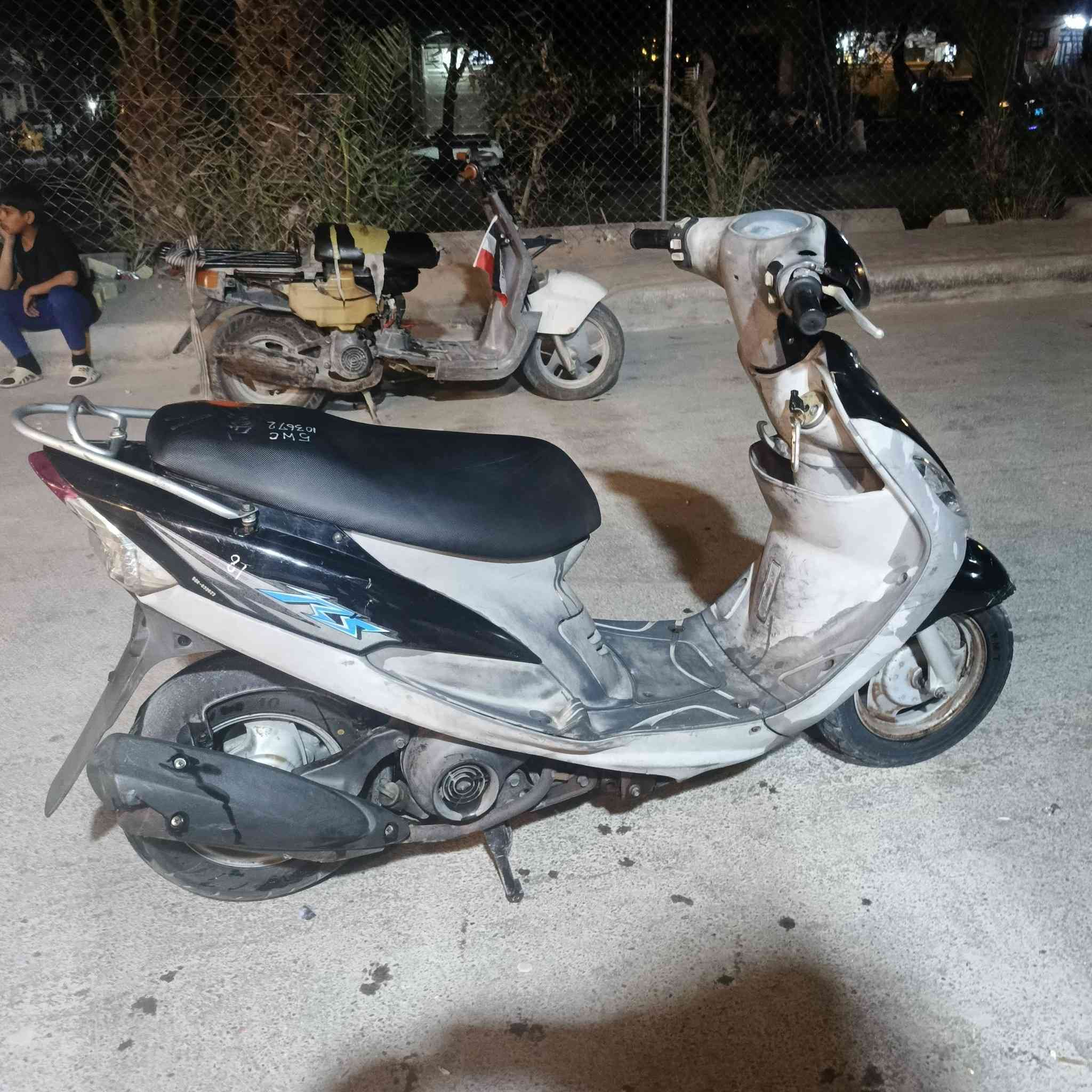 سلام عليكم دراجه ماكس للبيع كفاله سعره 675 وبيها مجال حك الجيه الرقم 
***********
