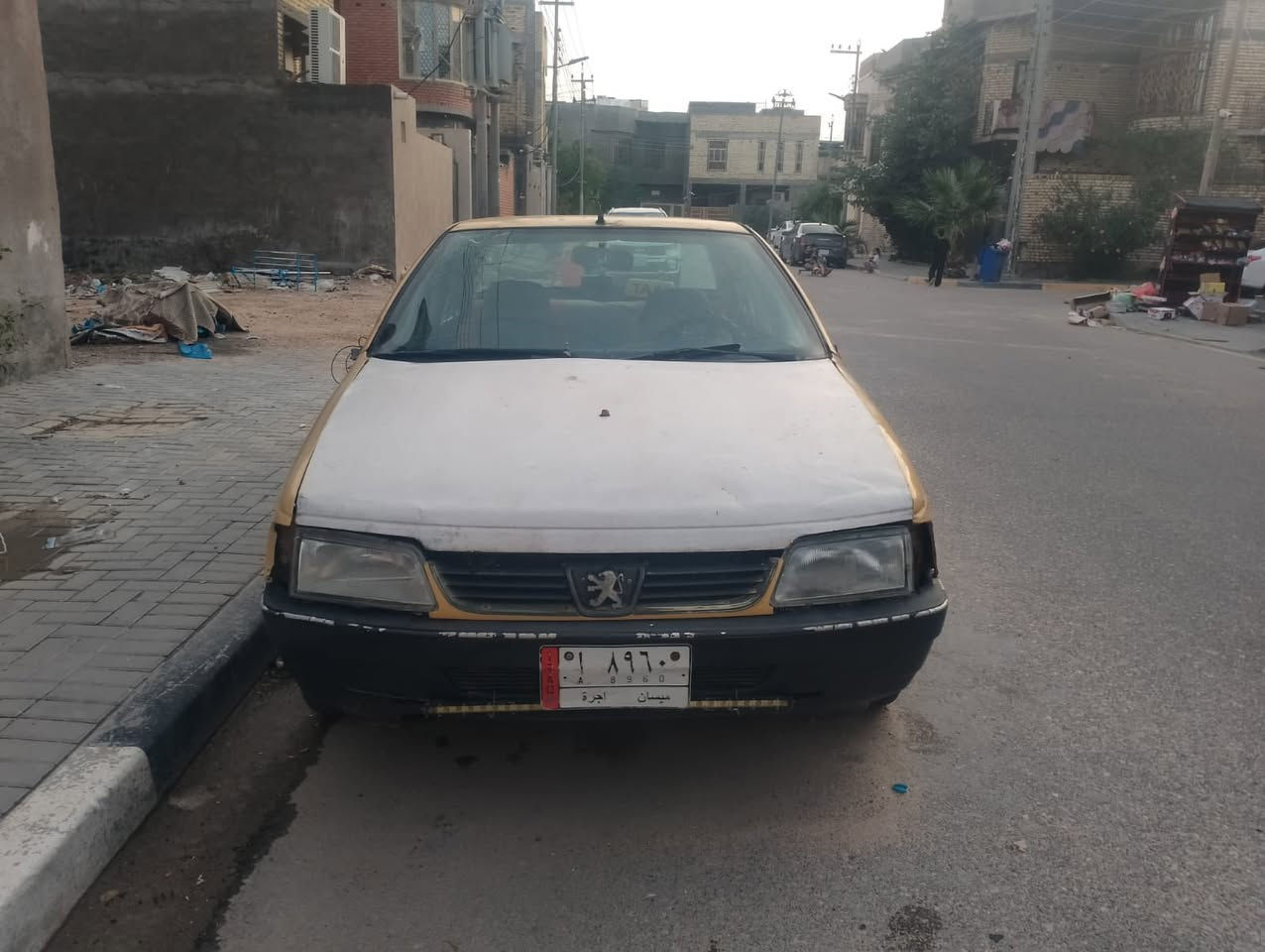 السلام عليكم
للبيع بيجو محور كير اوتوماتيك
محتاج واريد ابيعه راعيه موجود
تريد وكالة او تحويل 
مكاني البصرة ***********
20وبيه مجال للشراي
