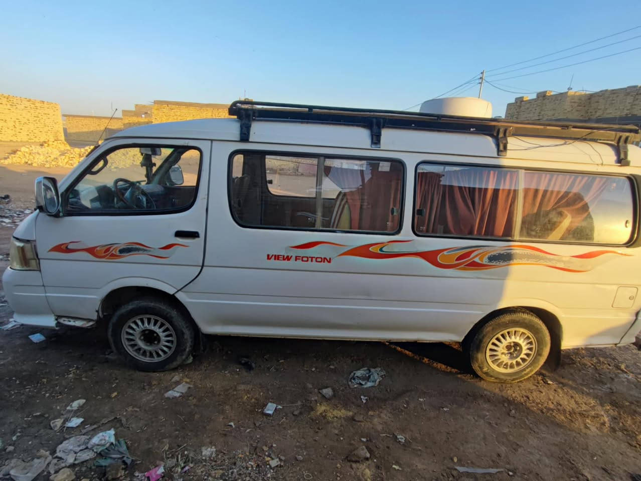 سلام عليكم سياره فتون مكينه مكفوله دوشمه جديد رقم نكليسي بسمي ٢٠١٢ مكان بل رفاعي *********** مراوس بتكسي نتره
