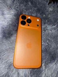 آيفون 16 برو ماكس   لبيع. نضيف كلش بطاريه 98 دورات الشحن 230  دبل سيم ...