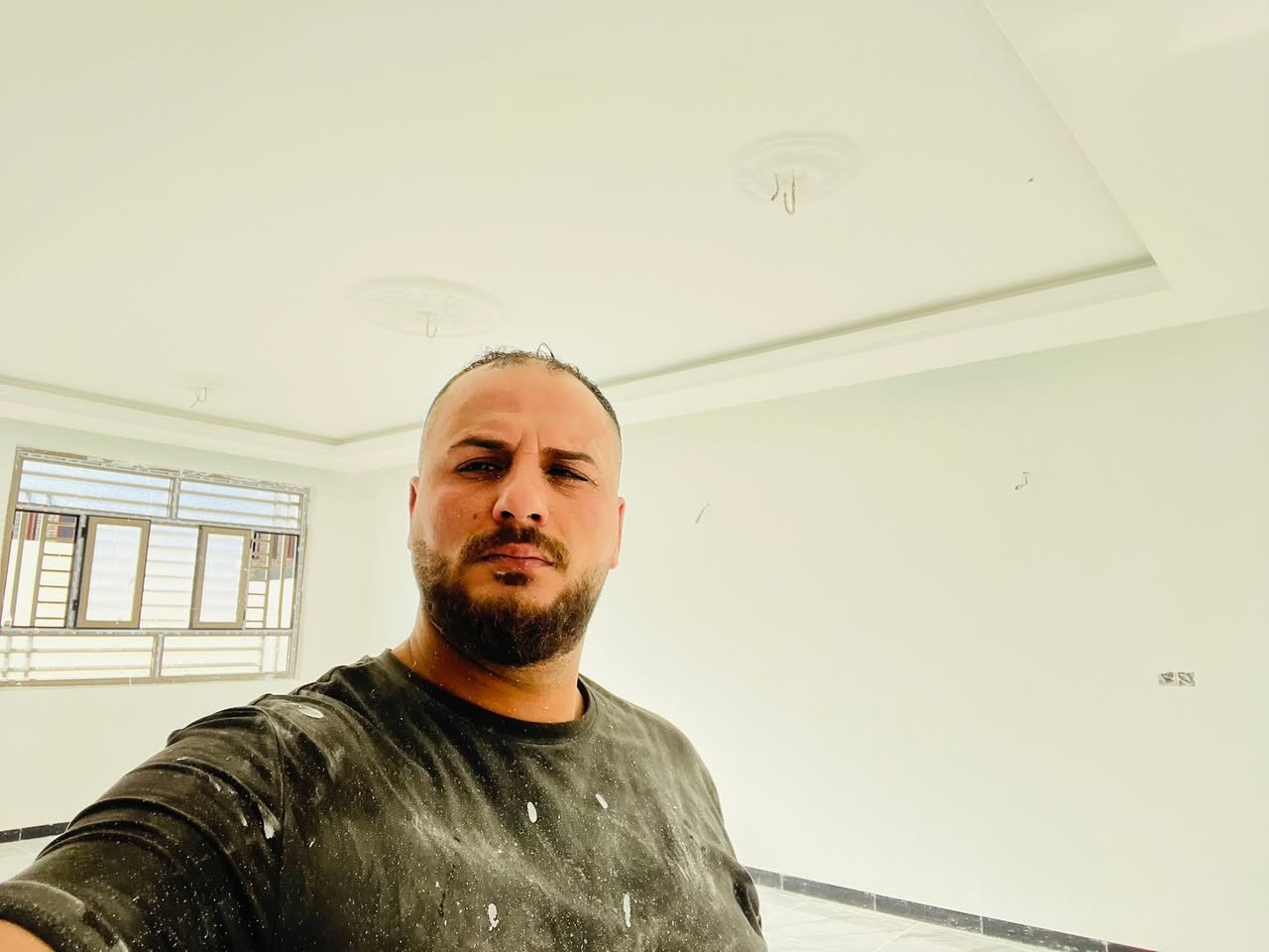سلام عليكم طبعن البيت الجديد والموبورك جديد اصفي الحايط بل سنفره لن من صبغ فوكه يطني جماله أكثر  بل صبغ بعض الأحيان تطلع ضربت المالج مال بورك يطلع عندي الجدار مروج المتر الجوتن كرسته وعمل ٨الف متر جبس بورد  مع سحبه طياريه والكهرباء كرسته وعمل 40الف طبع شغل درجه اولئ تصفيه الجدران الشغل ضمان اي تصميم يحب ابو البيت اصمم وايضن تغليف الواجهيات وفوك التركي هم ضمان بل عمل كرسته وعمل لو بس عمل الجميع محافظات مستعد العمل اني والكادر عنواني محافظه بابل سده الهنديه اخوكم علي الصباغ الحسناوي تصال بخدمتكم🏠🏢📲 *********** /
***********
