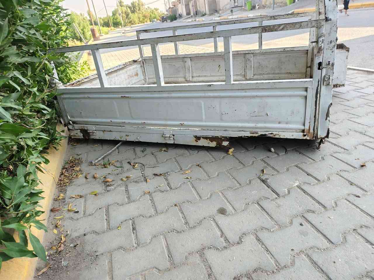 سلام عليكم بدي للبيع نضيف مكاني رميثه شراي يتصل ***********
