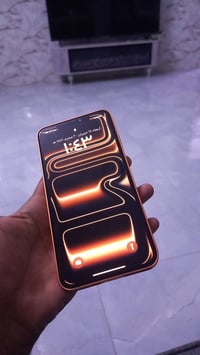 آيفون ١٧ برو ماكس • كاميرا تخبل • بطارية ٧٣