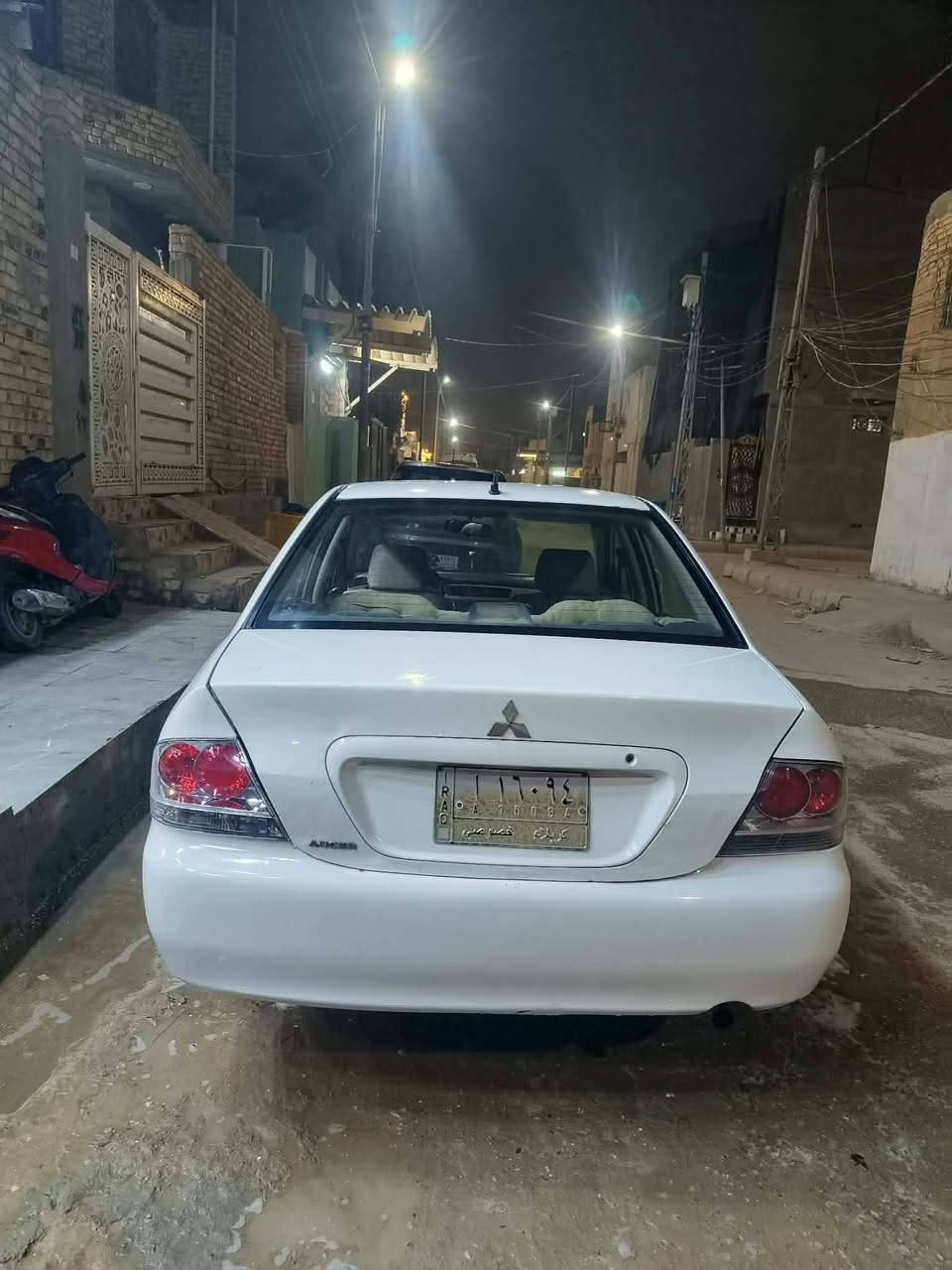 لانسر موديل 10
رقم الماني كربلاء 
سنويه جديده 
مكانه ديوانية مالك ديوانيه 
سياره نضيفه 
مكينه وكير حاويه 
تبريد ثلج
تخم تاير 
سياره مكفوله من لضربه 
بيه رشات صبغ قليله 
سعره 67 وبي مجال لشراي 
غير متواجد على الفيس
للاتصال على الرقم 
***********
