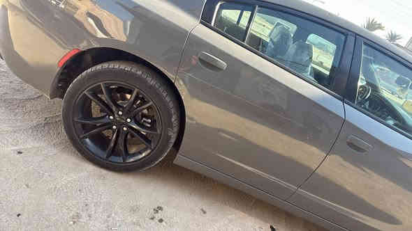 تخم ويل وتاير حجم 20 وكاله اصلي مكفول للبيع او مراوس مكاني الناصرية قضاء النصر***********
