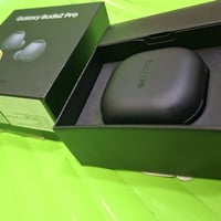 سماعة سامسونج Galaxy Buds2 Pro ضمان وكالة عين الفهد استخدام قليل جديدة...