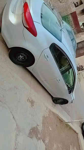 السلام عليكم  فورتي أمريكي  2018
سونار يمك موضح كلشي

صفحه الصدر مرشوشه كلير

بسبب جراد محرك الفين دوش كير اي تي

موصفات عاديه كامره بلوتوث تحكم جهتين ايكو سبورت صدر اطارات بطاريه كامل رقم بغداد تحويل مباشر 
سعر ١١٤ بي مجال قليل  غير متواجد على نت
***********. مكاني حي العامل يم بنزين خانه
