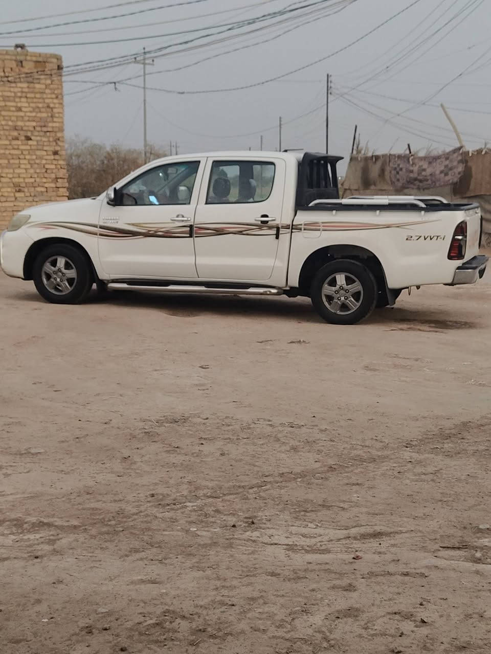 سلام عليكم  هايلوكس للبيع موديل 2015 مكفوله ماعده بارد بصيط شاصي 19 اوتماتيك ذي قار قلعه سكر ***********
