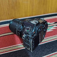 نيكون ٧١٠٠ • عدسة ٢٤ فتحة ٤ • نضيفه
