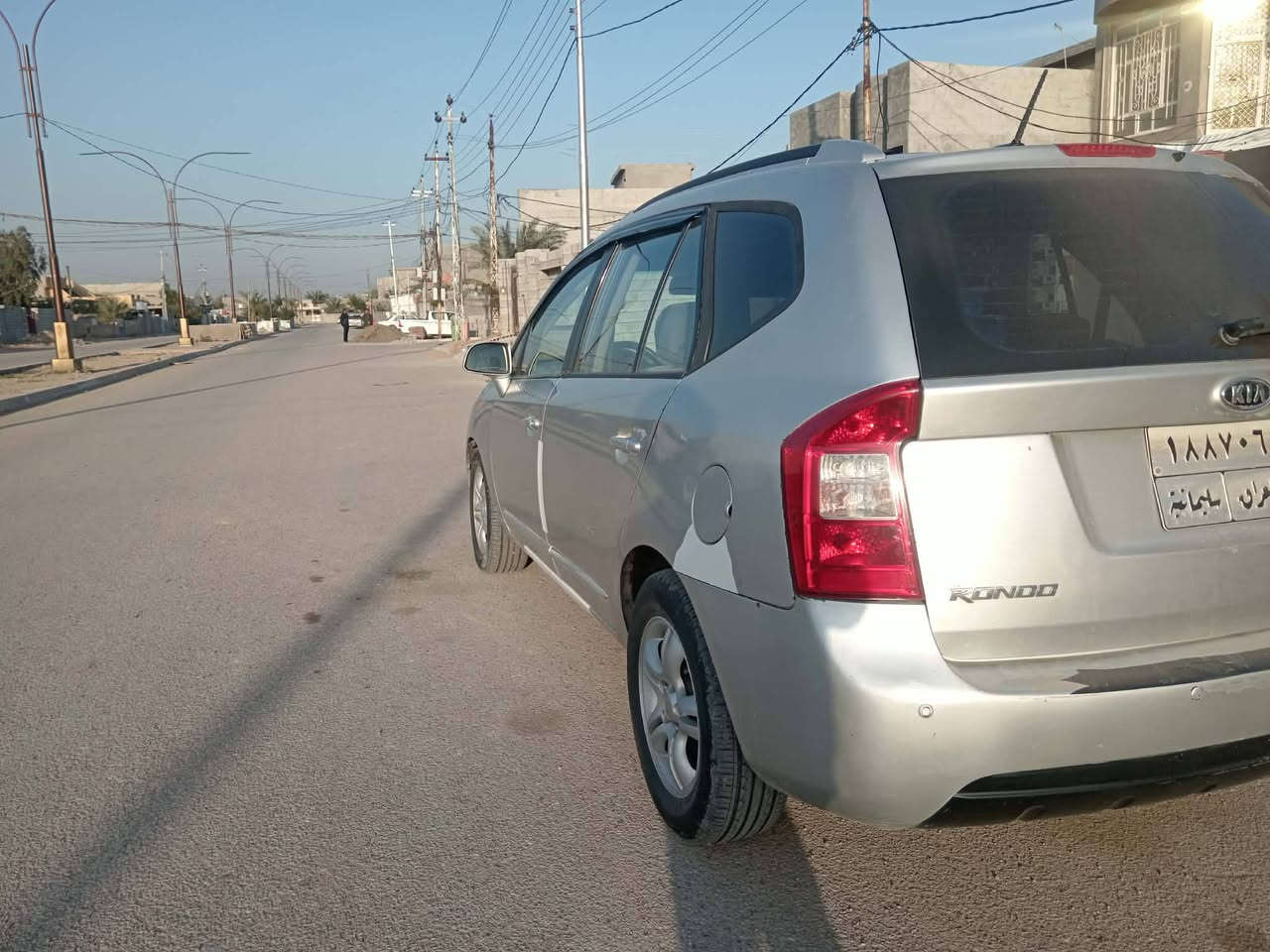 كيا  2009
حدادية جديدة 

تخم تايرات 

رقم سليمانيه بأسمي تحويل مباشر 

سنويه جديد ل 2028

هاتف ***********
