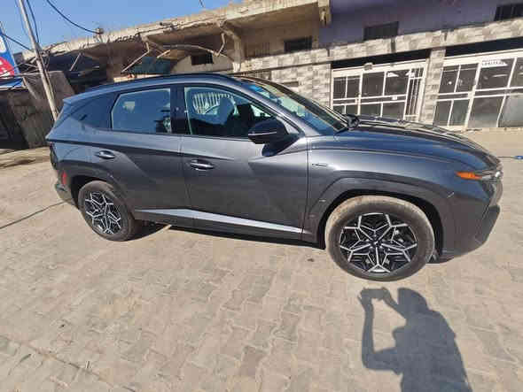 سلام عليكم توسان N هايبرد موديل 2024السياره بدون صبغ وبدون يرباك دعاميه نفس الون وجاملغ تعديل عل بارد  السياره فول  بنرامه  الكير بيانو دشبول ملون رياضي رادارات خليفي اميامي فول السياره500 ,22 
رقم الهاتف ***********
الموقع بغداد الحريه
