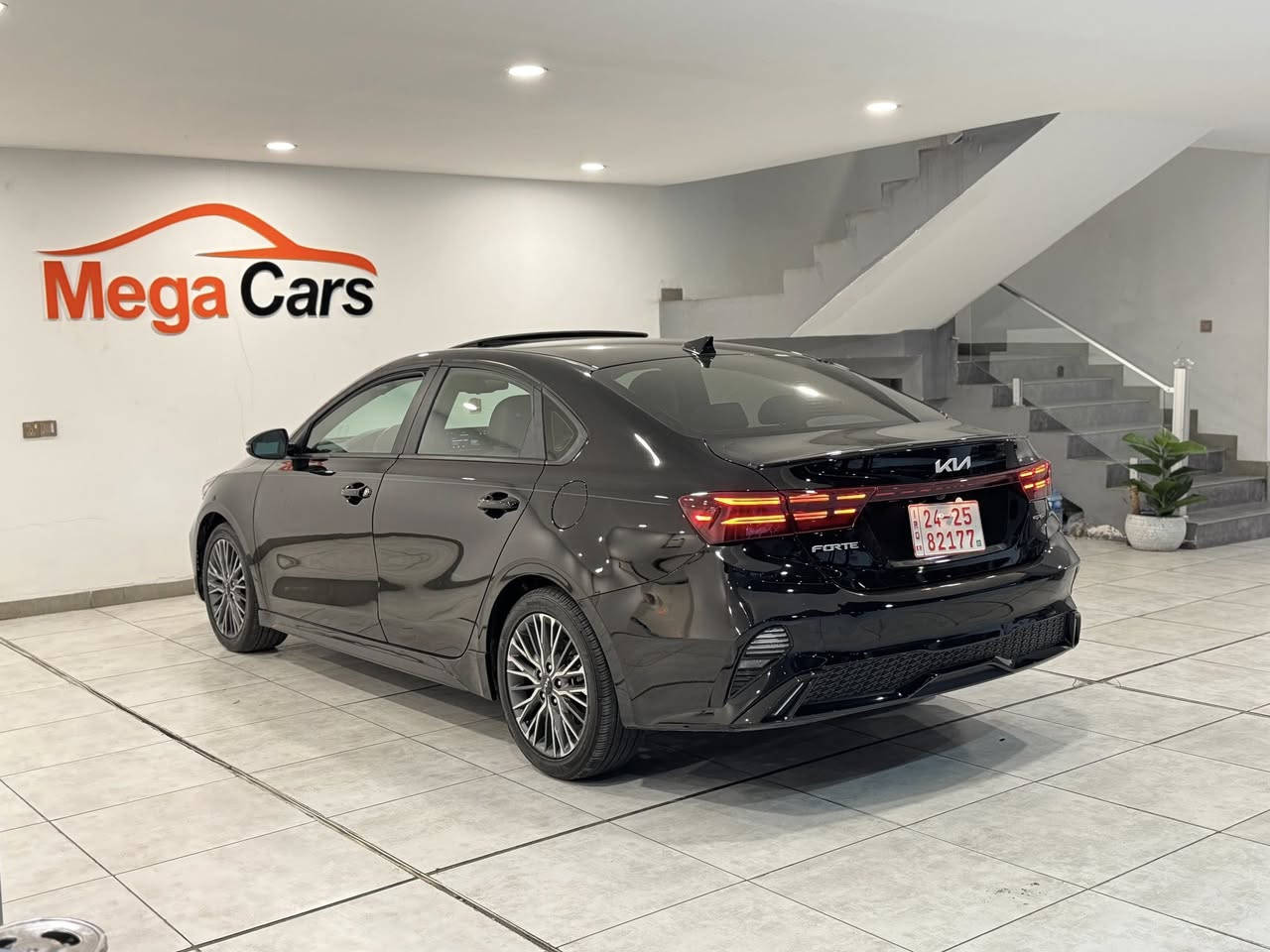 كيا فورتي جيتي لاين
فول مواصفات
محرك 20 دوش
كشنات حار بارد
الضرر بوند وجاملغ 
***********
***********
