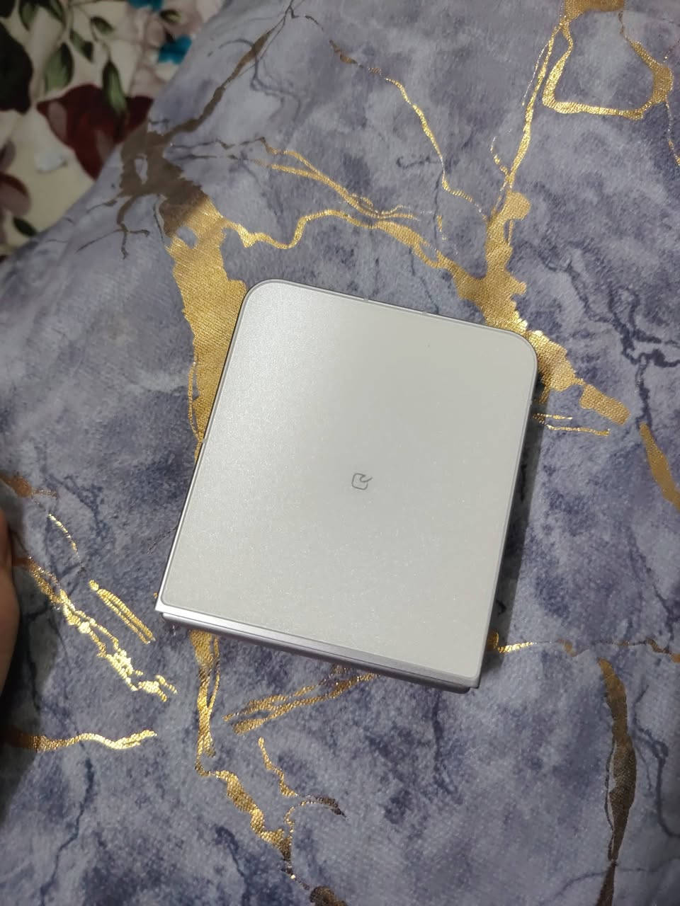 السلام عليكم جهازZTE Nubia Flip جهاز فوول ومكفول ابحث عنه وشوف مواصفاته للمراوس او بيع 300الف


**إذا كنت صاحب هذا الإعلان وتريد حذفه لأي سبب، رجاءا أرسل رسالة إلى الدعم الفني**