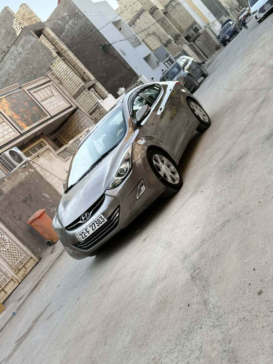 السلام عليكم النترا 2012 خليجي فول مواصفات رقم اربيل نكليزي تحويل مباشر باسم عربي ساكن بغداد بدون صبغ مكفوله فقط دوسات والدعاميات صبغ وبيها جراد قماره وجنطه وبنيد  صور سونار بالمنشور ماشيه 230 الف مكينه 1800 دوش تبريد تدفئه كلشي شغال
‏السعر/98$ ومجال بسيط بيع او مراوس. . 
‏العنوان/بغداد-الاعلام قرب تقاطع درويش
‏*********** واتساب بغداد, العراق
