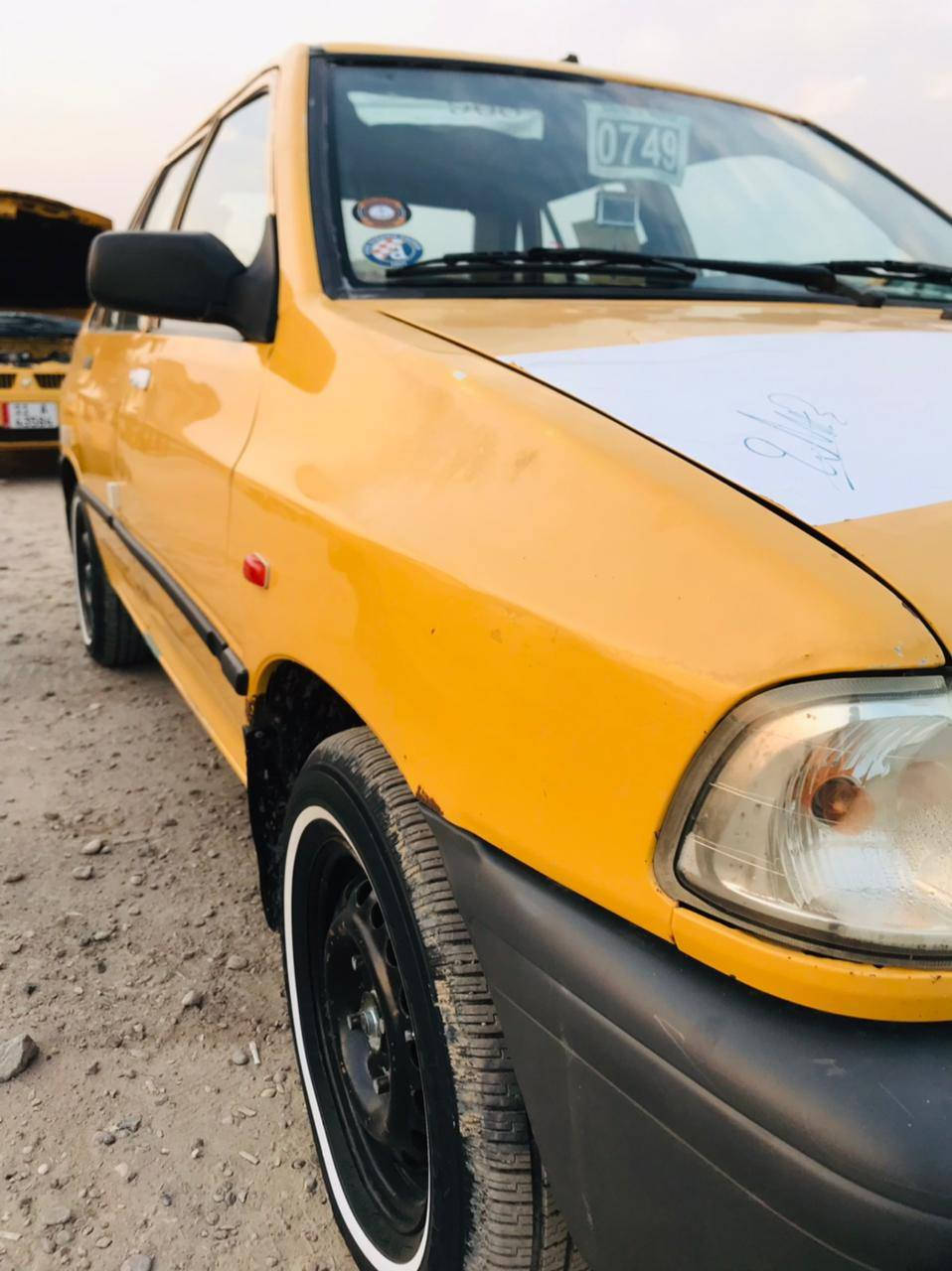 سلام عليكم سايبه للبيع موديل 2012سياره كفاله كل نقص مابيه سياره جاهزه من صدر وتخم تاير وباتري ومحرك +تبريد +تتفئه عله وضع شركه سياره رقم بغداد نكليزي 
بشر تحويل ثاني يوم سعر (37)...وبيه مجال مكان سياره بغداد/***********
