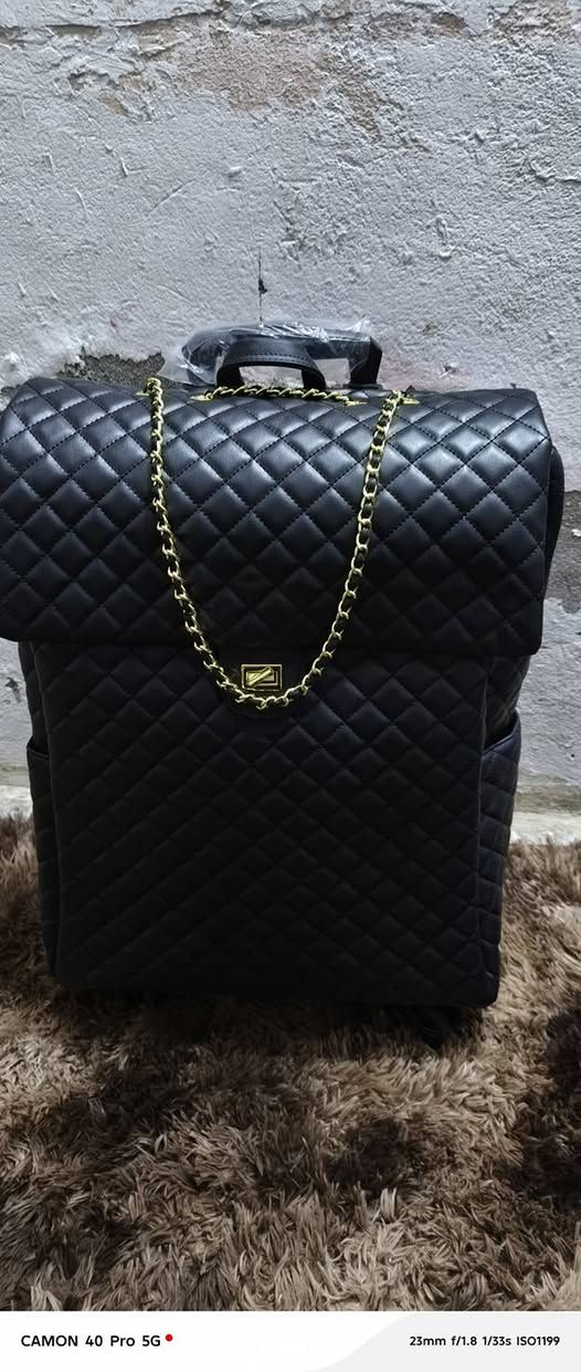 يا الله جنطه نسائي سفر اصلي
مزاد


**إذا كنت صاحب هذا الإعلان وتريد حذفه لأي سبب، رجاءا أرسل رسالة إلى الدعم الفني**