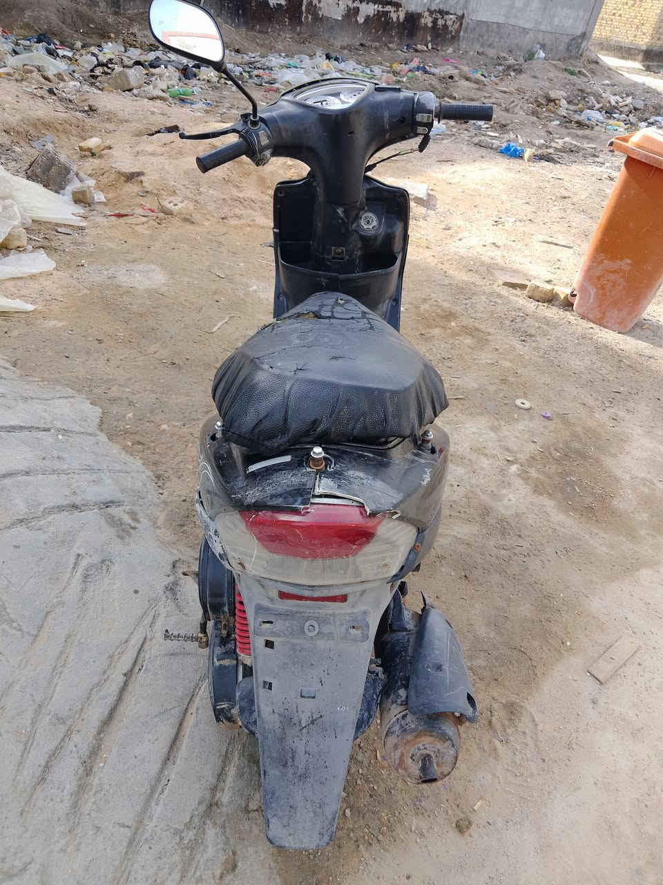 دراجه للبيع ماكس عدله بيها خيط تبخير كفر تعبان ب300وبيها مجال مكينة ما مفتوحة الحلة المركز


**إذا كنت صاحب هذا الإعلان وتريد حذفه لأي سبب، رجاءا أرسل رسالة إلى الدعم الفني**