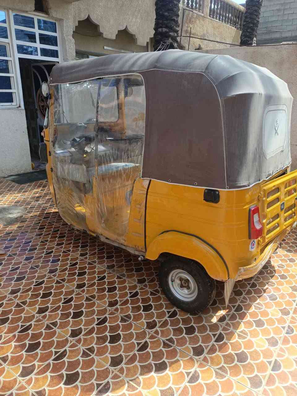 سلام عليكم تكتك البيع موديل 20شهر11تكتك كبل عل شارع السعر6600الرقم ***********
