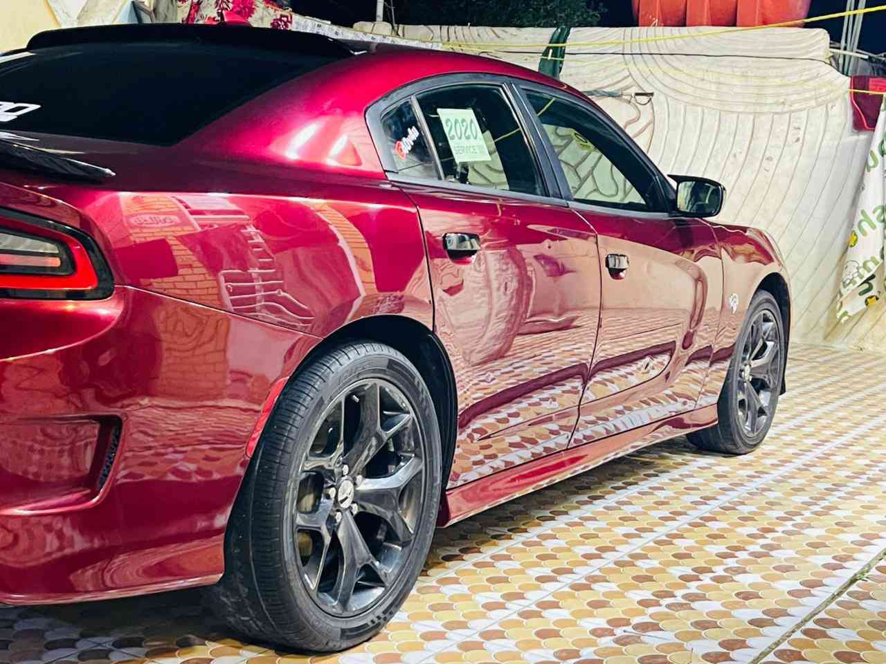 السلام عليكم
للبيع أو مراوس /
جارجرSXT محدث بل كامل SRt
اصل2018
رقم بغداد الجديد الدولي
بيها/جاملغ وربع البنيد /بدون دواخل +بدون دواخل  
صور الحادث موضحه +بالمنشور
گير+ محرك+حداديه كفاله كفاله
المواصفات /سياره
 
1-مكينه 6v 3600
2-تحكم استيرن كامل 
3-كامره خلفيه دواره 
4-شاشه جبيره  🖥️
5-نظام Apple car play /نظام أبل كار بلاي
6-نظام Sport /نظام رياضي
7-توويل  
8-قطعتين تبريد + تدفئه +تبريد ثلج
9-كروز سرعه ( مثبت سرعه )
10-حساسات بلاديه 
11-كير اوتو 
12-تشغيل عن بعد  
13-كشن كهرباء
14-ويل 20⭐️ 
15-تخم تاير خلفي 20/45/275
أمامي20/45/255
16-منظومة زنون
السياره نضيفه ومصروف عليها 
مابيه اي نقوصات .
منظومه بانزين ودامة كاملة 
مكان السياره /بابل
 الاتصال +واتساب
***********📞
