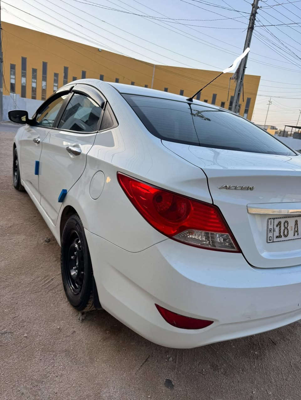 سلام عليكم اكسنت 2015 خليجيه كفاله عامه ما عدة طخه بسيطه بجاملق الخلفي رقم بابل نكيلزي بسمي تحويل ثاني يوم مكاني كربلاء ويل كب موجود بس شاد ويل  دوشمه جلد كشنات وارضيه 
***********
