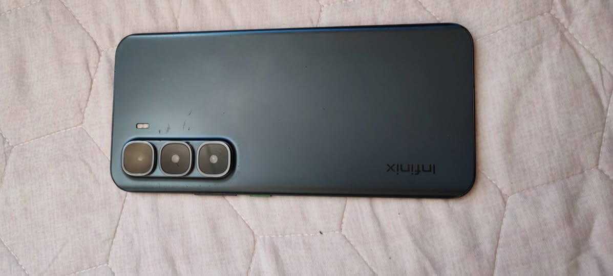 انفنكس هوت 60 برو بلاس
256/16
نضافه 100 بل 100
بلادي
بوبجي 60 فريم 
بيع او مراوس ***********
