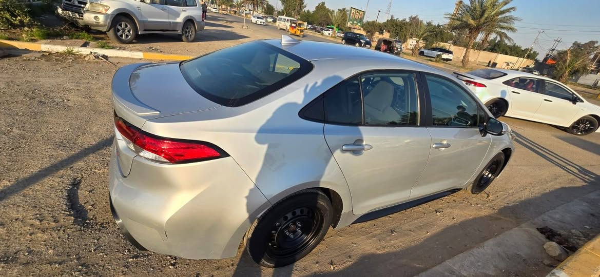 بدون قطرة صبغ
السياره كلين فقط شخط باب السايق ورصعات كلش بسيطات مثل ماموضح بالصور اهنا بالعراق
رقم بغداد بأسمي 
تحويل ثاني يوم
 ٦٤ الف ماشيه 
السيارة جديدة كلش خير من الله بدون نقص
الموصفات
بصمة
رادارات
تحكمات
شاشه جبيرة
توقف ذاتي
تحديد مسار
محرك 2000
اشاير بلمريء
وبعد هواي موصفات بيها
العنوان  البلديات 
اي استفسار اتصلو ع رقم *********** ممتواجد ع الفيس.  السعر ١٦٠ ورقه او بيه مجال بسيط
