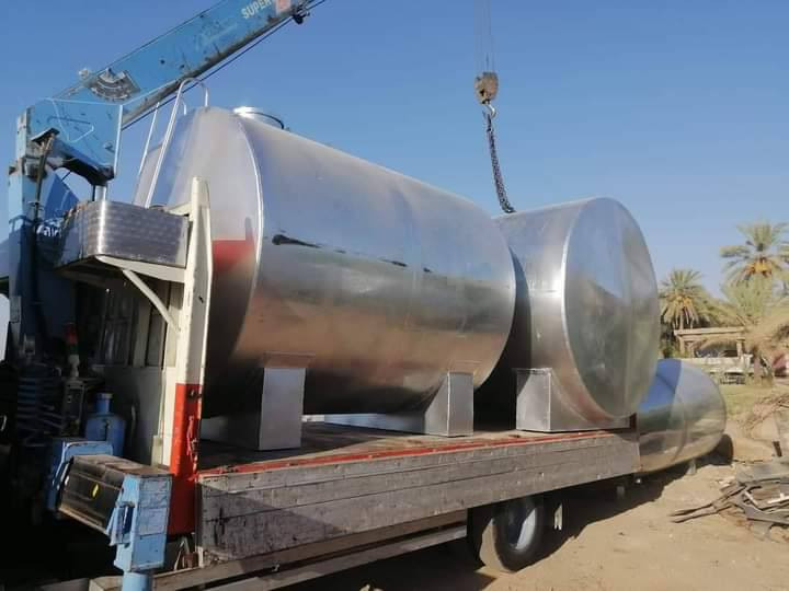 معمل ابن شاكر  لصناعات الخزانات  ***********
 خزانات 10الف 15الف20الف27الف36الف 55الف لتر 100الف لتر 
اللماء او الكاز او النفط 
وفق الشروط والمواصفات العالمية 
شرط الضمان ١٠ سنوات 
مستعدون لتجهيز كافة الدوائر الحكومية والشركات الاهلية 
الاستفسار الاتصال على الارقام التالية 
***********
