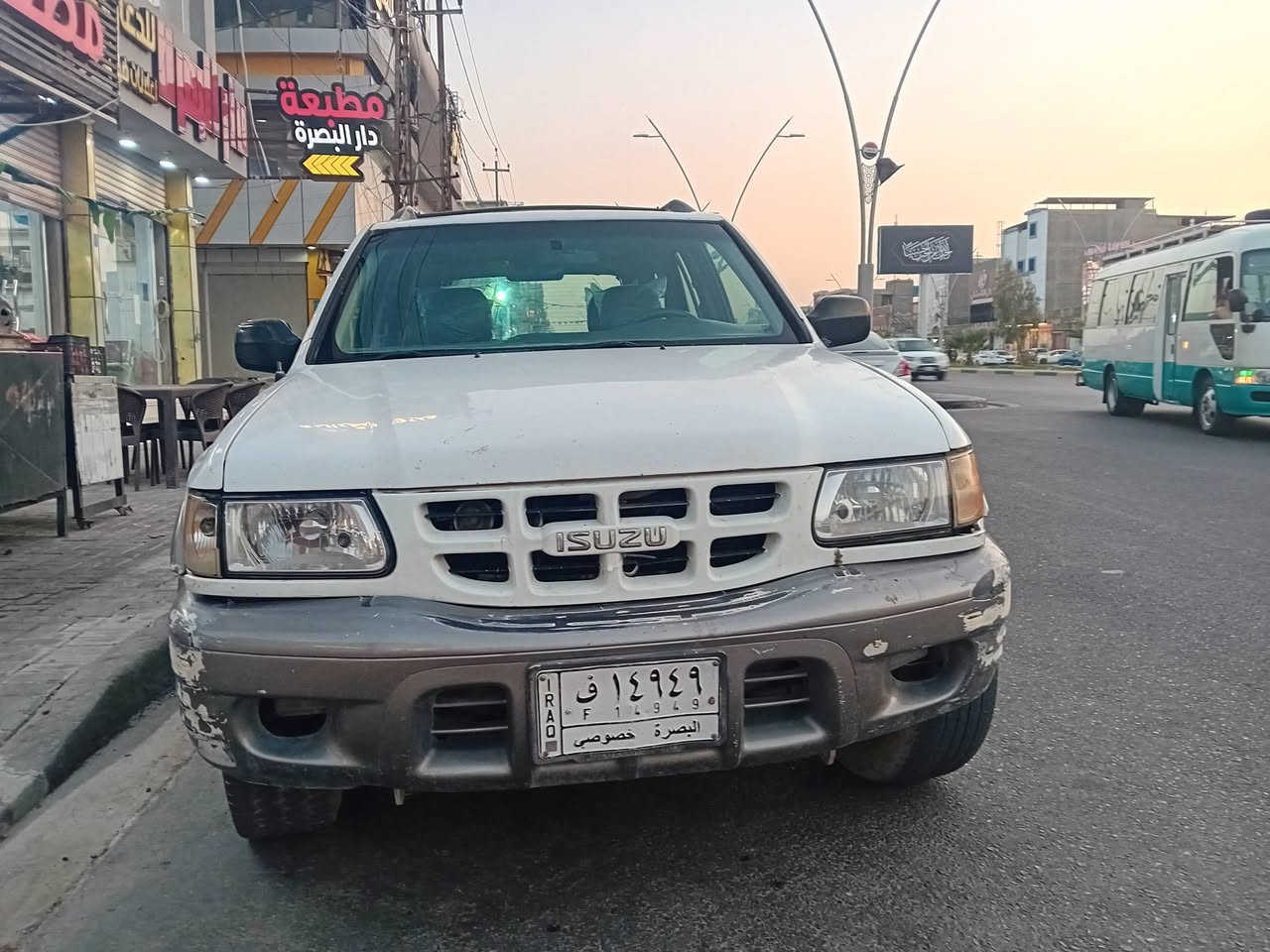 السلام عليكم
ازوزه روديو ابيض رقم بصره تحويل سنويه ٢٠٢٧
محرك vvt 2500سياره جاهزه تايرات حداديه تبريد 
رايدها ب٦٠ ورقه مكاني البهادريه 
للإستفسار 
***********
