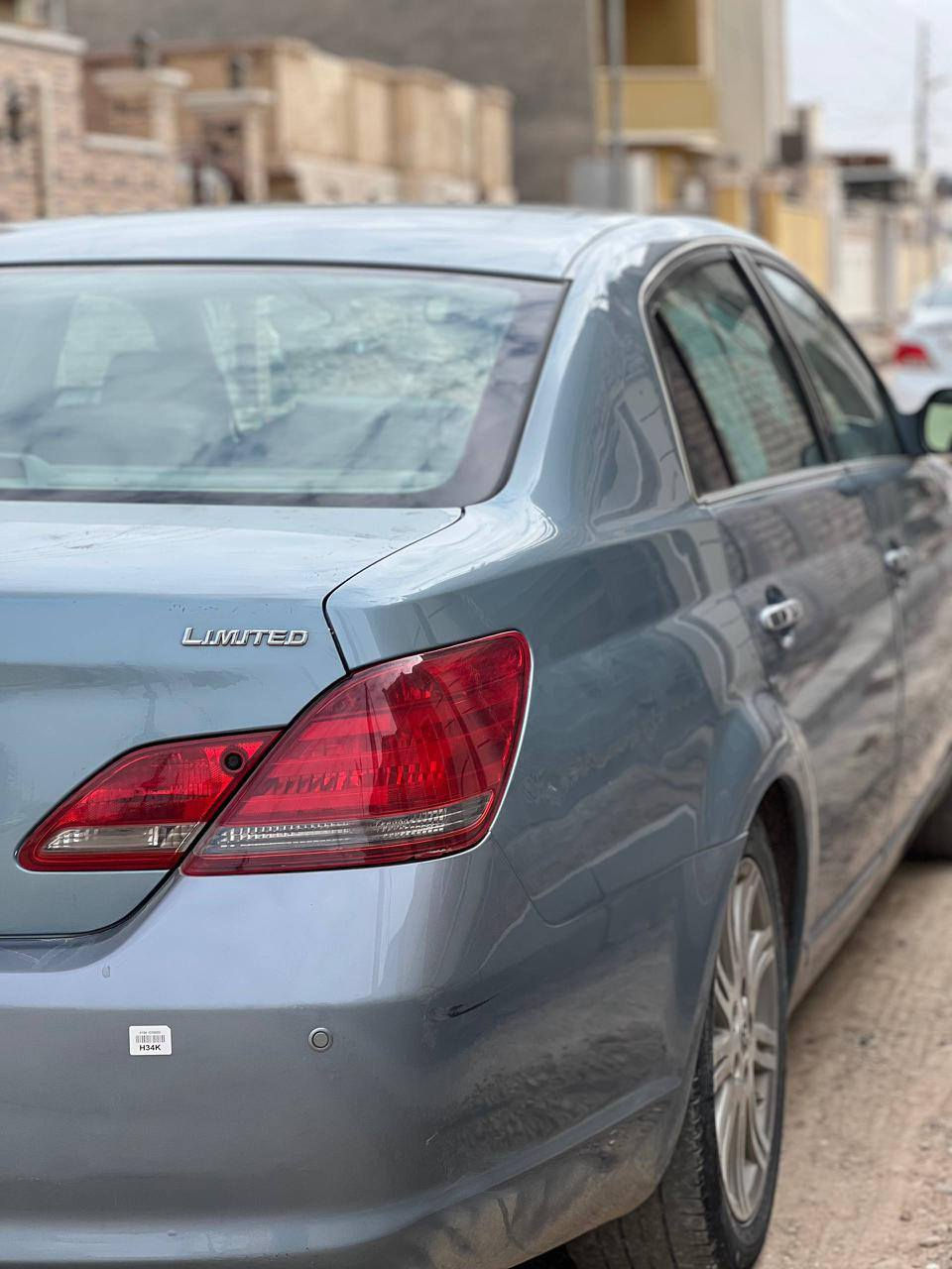 افلون امريكي 2008 لمتدد 
فول فول مواصفات 6 سلندر سلايد فتخة 

مكفوله من حادث والصبغ عدا شدخين 
موجوده بالباب الخلفي موضح بالصوره فقط
 ماشيه 220 الف محرك جديد مال حديث 
لا راجز ولا اي صوت ثاني نوزلات جدد بلكات جدد 
كمريسر جديد كشنات جلد تبريد تدفئه خمس بصمات
فتحه حساسات خلفيه سياره حلوه ناعمه 
تبريد ثلج صوره بامريكا وتقريره عدي كامل
 رقم بغداد باسمي وترهم مرواس ع حسب
 نوع سياره يفضل فورد توريس
رقم ***********‬    ‭***********
