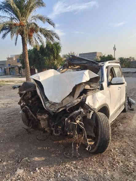 سلام عليكم عندي سياره جيراني سورنتو  2014 جانت مكفوله كفاله عامه بس صار حادث  والحمدلله على كل رقم سليمانيه بسمي دولي  سعرها 60 وبيها مجال مكاني بغداد ابو غريب حي المهندسين الاستفسار خاص ***********
