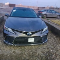 كامري XLE • هايبرد • ٧١٠٠٠ كم