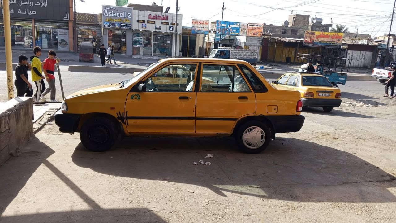 موديل 2012 رقم بغداد الجديد الماني مصفر غرامات ومصفر الهيئه سنويه جديده
مكينه كيه برايد خير من الله 

بيه كم خياس بلجنطه  

وشاصي مفطور جهة سايق ونقص تبريد 

سعر  23 ورقه 

مكاني بغداد مدينه صدر 

***********
