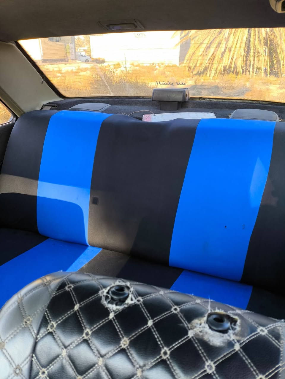 سلام عليكم
بيجوو للبيع موديل 2015 رقم كربلاء مصفره هية غرامات 
مكان كربلاء سعر 38 بيه مجال 
***********
