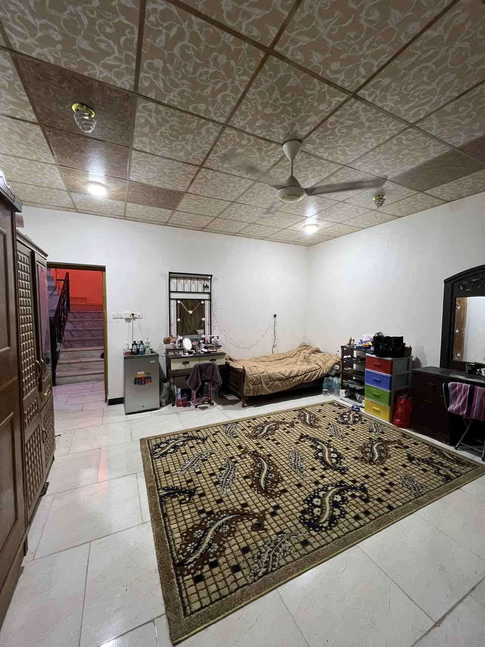 🏡بيت للبيع بالطويسة قرب الجسر الاحمر
طابو صرف  من المالك مباشرة ✔️

📍موقع ممتاز جدا بناء جديد

يبعد عن الشارع الرئيسي نصف دقيقة مشي🚶🏻

المساحة الكلية مع الفضلة 124 

البيت طابقين 🏯

6 غرف و 2 هول وثلاث حمامات

للاستفسار راسلوني خاص ادزلكم التفاصيل كاملة✔️✔️


**إذا كنت صاحب هذا الإعلان وتريد حذفه لأي سبب، رجاءا أرسل رسالة إلى الدعم الفني**