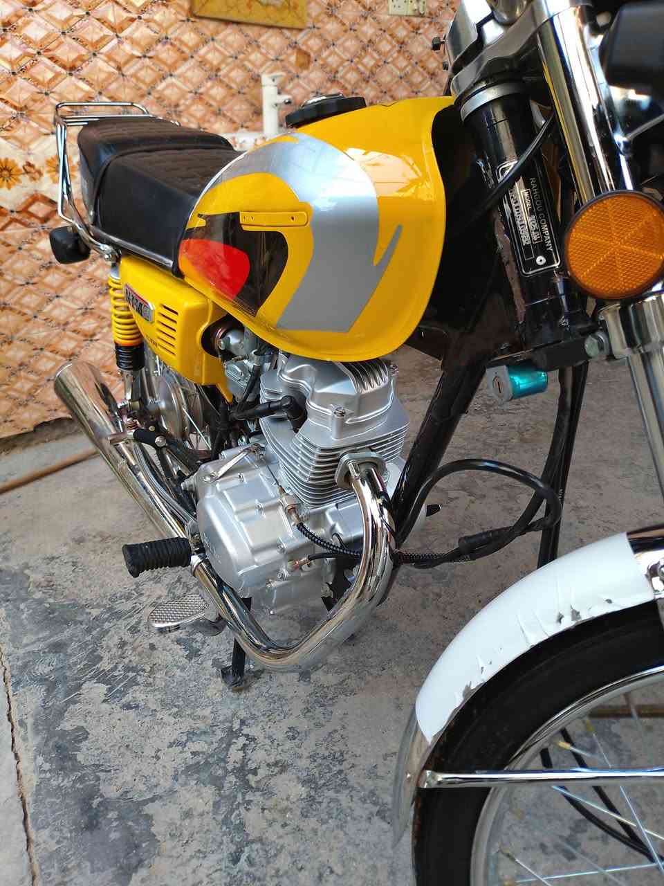 سلام عليكم 
دراجه 3حرف باب الاول
دراجه نامه متياز +
دراجه موديل 2026🤍
دراجه كفاله عامه ⚔️⚔️
مكان بابل مركز مدينه حي الجزائر 
رقم هاتف ***********
