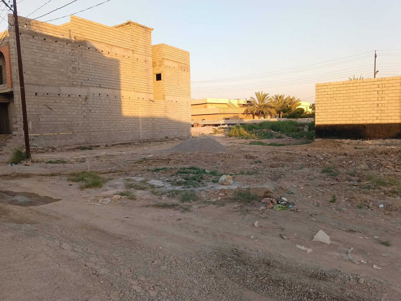 للبيع قطعتي أرض في دور القضاة

📍 الموقع: مقابل المستشفى الأسترالي مباشرة منطقة سكنية كاملة والقطعتين جاهزات للبناء والسكن مباشرة

المساحة: قطعتان، كل قطعة 150 متر.
 الخدمات: تبليط، ماء، كهرباء.

 للاستفسار والسعر، يرجى الاتصال: [ *********** ] أو التواصل على الواتساب لنفس الرقم 

#عقارات #أراضي_للبيع #دور_القضاة #بعقوبة
