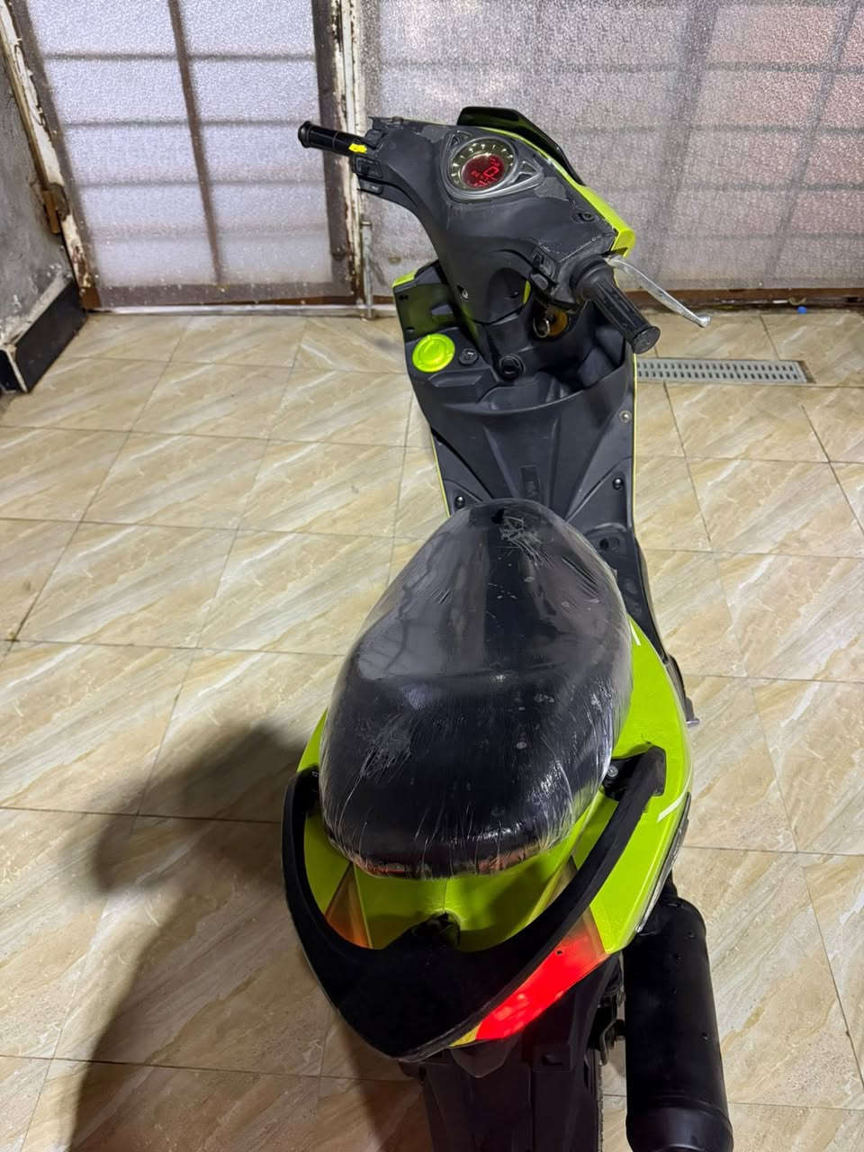 السلام عليكم للبيع دراجه اف اس مكينه كايمه ابيعلك طافيه السعر 180 وبيه مجال مكان كربلاء اتصل ***********
