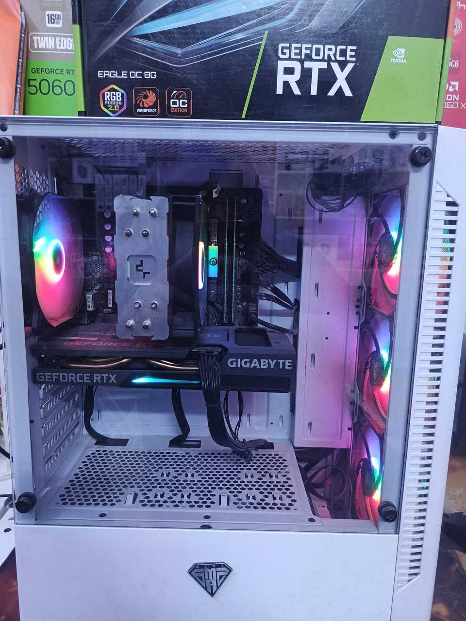 السلام عليكم تجميعه مستعمله للبيع
I5 12400F
RAM 16 3200 HZ
DEEP COOL AG400
RTX 3060 TI 
SSD 512 GBP
PSU 650 W
CASE MASS M07
السعر 900 الف قفل
مكتب M.K للحاسبات
بغداد العطيفية
***********
ضمان 10 ايام
متوفر توصيل
