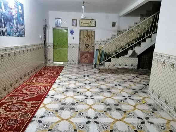 بسم الله الرحمن الرحيم 
بيت زراعي للبيع 
صوب بني ركاب 
قرب مدرسة اليعربيه 
3 غرف وصاله ومطبخ وديوانيه 
وصحيات داخليه وخارجيه 
كل الخدمات موجودة
شارع 
 كهرباء 
مجاري 
المساحة 310 
السعر وباقي التفاصيل يم صاحب 
 الرقم الموجود بالاعلان 
***********
او مراسلة الصفحة 
#هادي_الحجيمي
