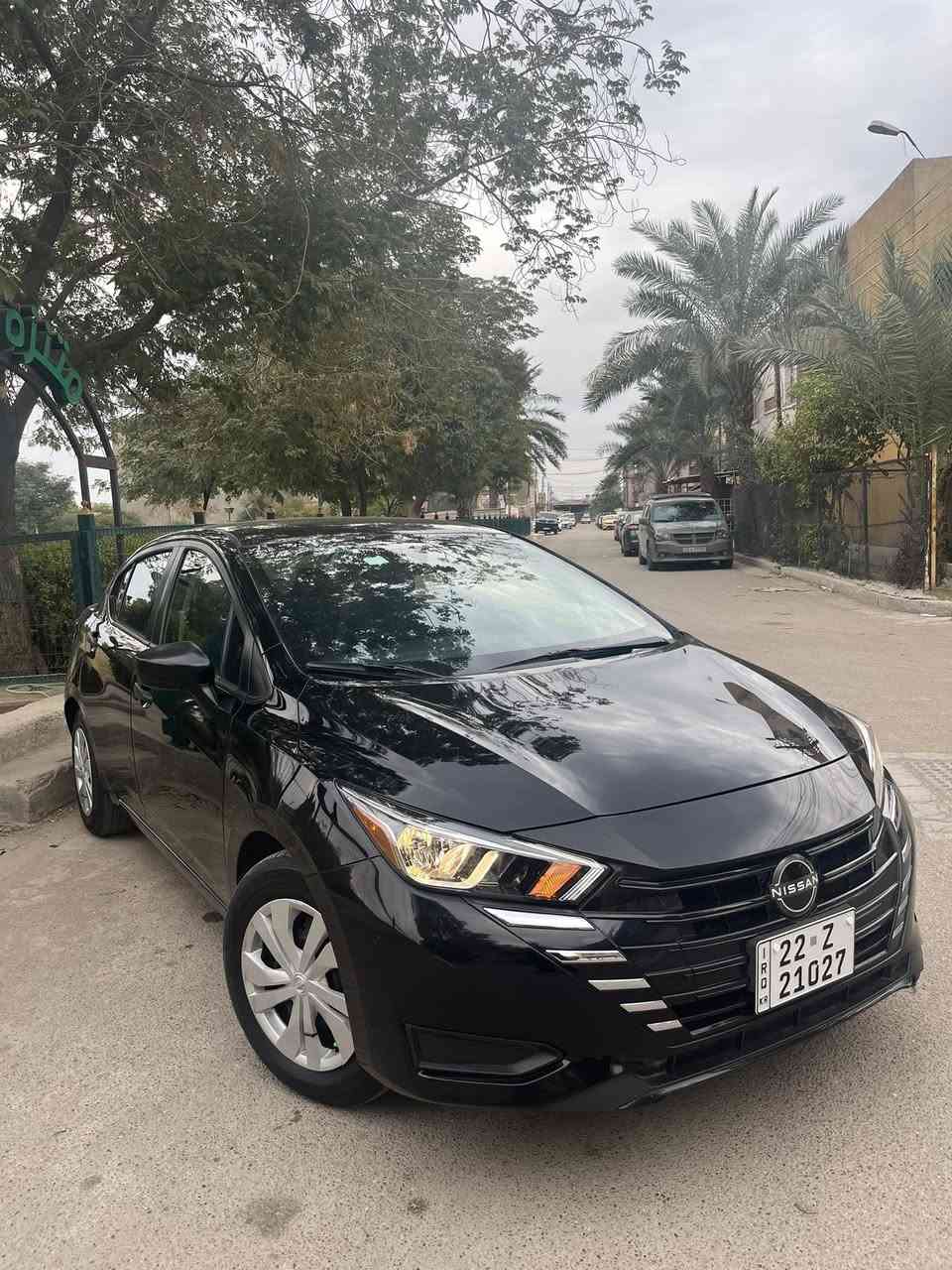 Nissan Versa
الموديل :2023 
المحرك:1.6L
الارقام: اربيل باسمي ترقيم جديد 
العداد:13 الف 
الموصفات🔻
رادار امامي - مانع اصطدام -تحكم ستيرن جهتين - تحديد مسار-مثبت سرعه-شاشه كبيره-كاميرا خلفيه -منافذ شحن امامي خلفي -نقطه عمياء -مانع انزلاق -جام اوتو 
الحادث🔻
(جاملغ خلفي فقط بدون دواخل بدون ايرباك) 
باقي السياره مكفول من كلشي ومابيها اي نقص 
السعر: 138 وبيها مجال بسيط جداً 
للاستفسار:‭0773 673 5478
