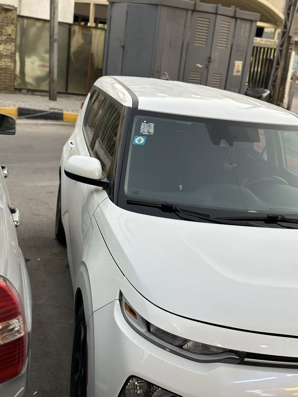 كيا صول 22
ماشيه 47
موصفاته معروفه وسياره حلو كلش 
لبيع 
اتصال ع رقم
 
‭٠٧٨٧ ٦٢٢ ٨٨٤٤‬
