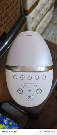 جهاز فيلبس ليزر منزلي اصلي 1200ضربه كامله غراضه +5عدسات ويا السعر 200ا...