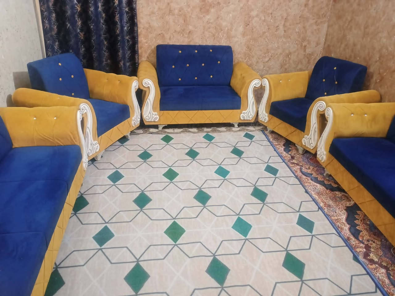 10مقاعد ب230


**إذا كنت صاحب هذا الإعلان وتريد حذفه لأي سبب، رجاءا أرسل رسالة إلى الدعم الفني**