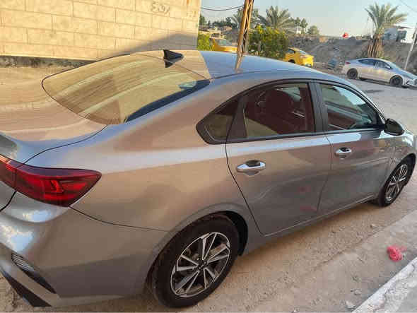 كيا فورتي 2022 وارد 🇺🇸🇺🇸
موفات عاديه محرك 2000 دوش 
كامره شاشه قياده ذاتيه تحديد سرعه 
تحكمات ستيرن جهتين توقف ذاتي الحركه المرور 
بجم شديلها مال جيتي لايت زنون وبلوجكتر زنون 
ماشيه 80 الف مايل بدون ايرباك بدون صبغ 
مابيها اي نقص سياره نظيفه صدر جيد 
ملاحظه 
المحرك مفتوح مبدل كازكيت فقط 
وبيها منظومه غاز حلقيه 60 لتر شغاله 
السعر 142 وبي مجال بسيط 
مكاني بغداد الشعب ***********
اخوان الشراي يتصل او يدخل خاص وناشر سونار المندلاوي كلب الصور وشوفها تعجبك تدلل ماتعجبك دعيلنه بالتوفيق بغداد
