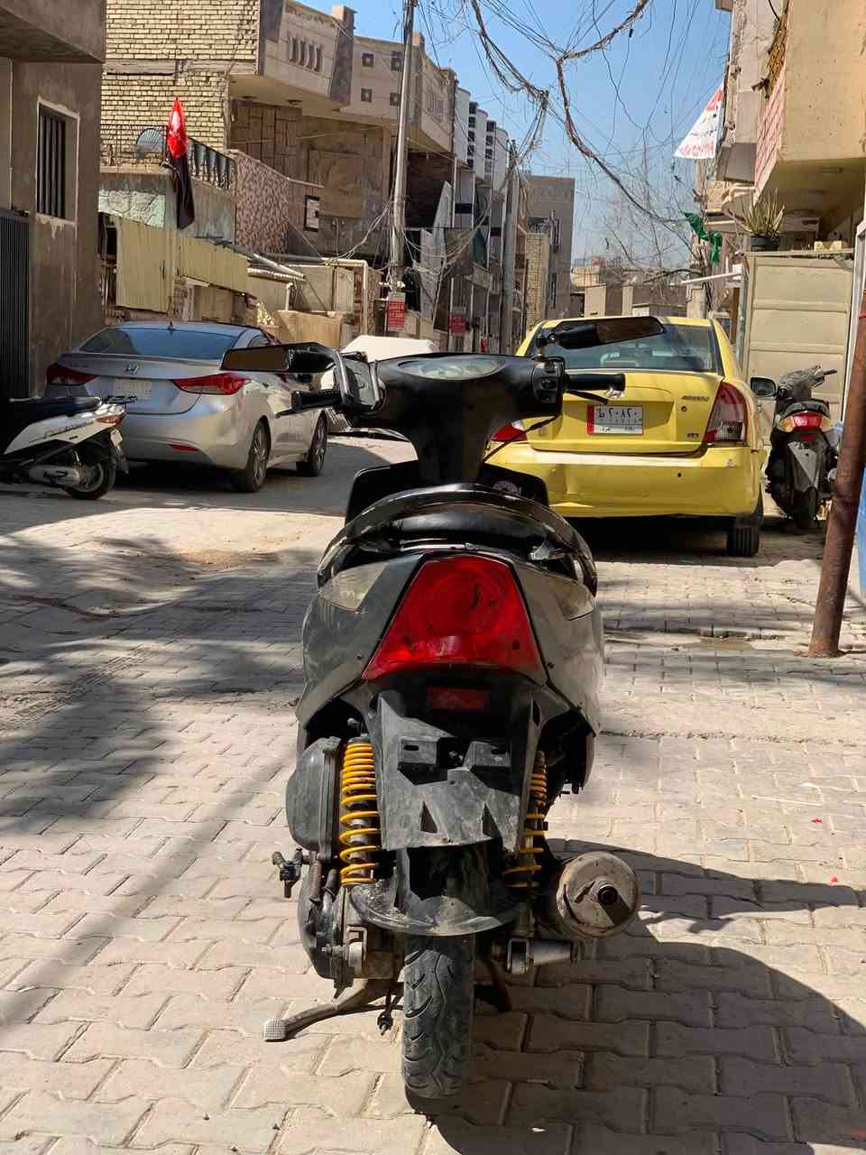 السلام عليكم دراجه ماكس ثعلب للبيع الدراجه تخبل نكره سلف هندر كله شغال شوكت متريد مكينه تخبل كلجات حلوه الدراجه نقصها قبق افلاوين وكابريترها تعبانه شوي دراجه اريدها ب450 هاذا رقمي ***********
