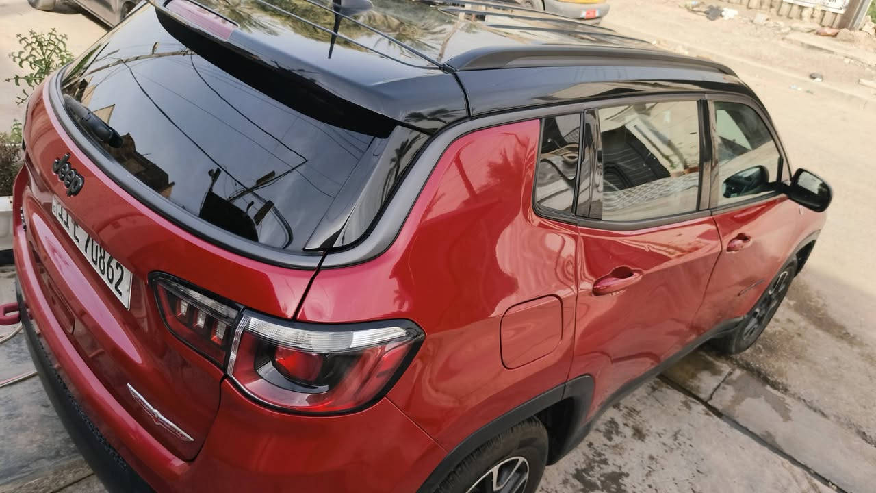 جيب كومباس  2019🚗
موصفات

تو كلر🏴🚩

شاشه جبيره

شاشه اعطال

تحكم ستيرين جهتين

هاند بريك بصمه 

اوتو ستوب 

فوريل 4*4

تبريد قطعتين 

بصمه تشغيل عن بعد 

مثبت سرعه

كامره 

كشنات جلد 

5وضعيات قياده

صور الحادث  موجوده بلمنشور

***********

السعر 110بي مجال بسيط
