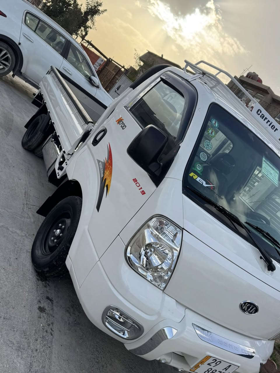 كيا  بنكو  تك  قماره  8 جنكال  مديل 2006  رقم  واسط  إنكليزي  مشروع  وطنيّ  بسمي  سنويه  2027  تحويل  ثاني يوم  مكفوله  منّ  الضربه  فقط  مكانات قليله  صبغ  كير  محرك  اكسن  شاصي  رقم  شاصي  كفاله  تبريد  ثلج  تخم  تاير جديد  حداده  جديد  كهربائيات  كلهة شغاله 
السعر 92.             العنوان بغداد 
الهاتف ***********
