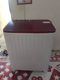 غسالة • حجم كبير • نضيفه